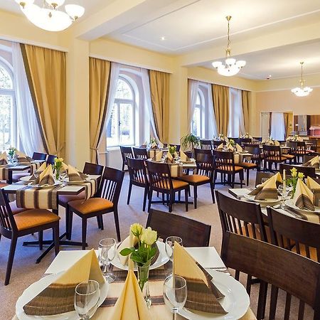 Dr. Adler Spa & Kurhotel Františkovy Lázně Exteriör bild