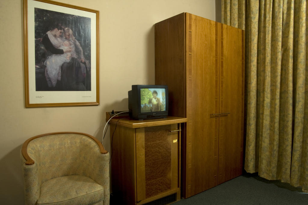 Dr. Adler Spa & Kurhotel Františkovy Lázně Rum bild