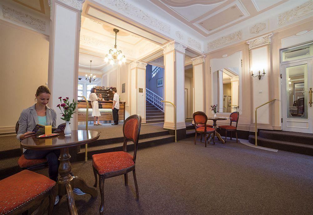 Dr. Adler Spa & Kurhotel Františkovy Lázně Exteriör bild