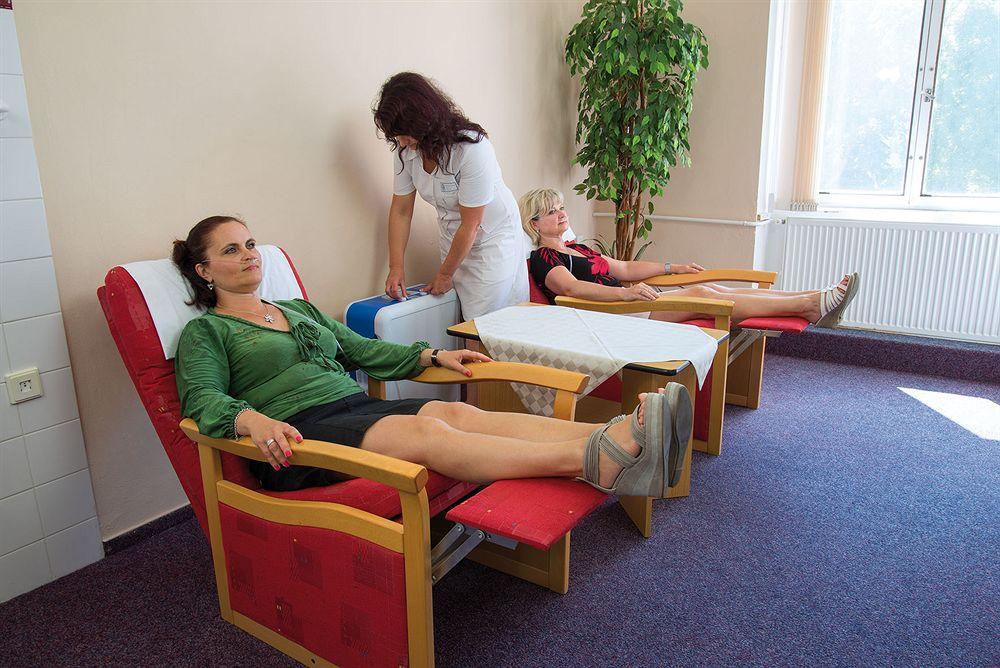 Dr. Adler Spa & Kurhotel Františkovy Lázně Exteriör bild