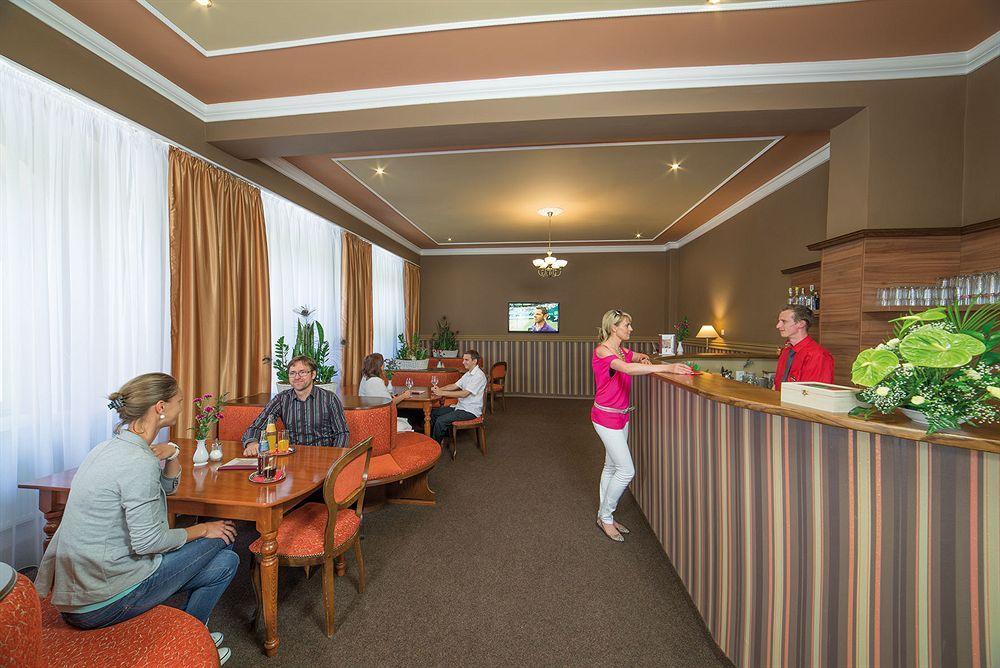 Dr. Adler Spa & Kurhotel Františkovy Lázně Exteriör bild