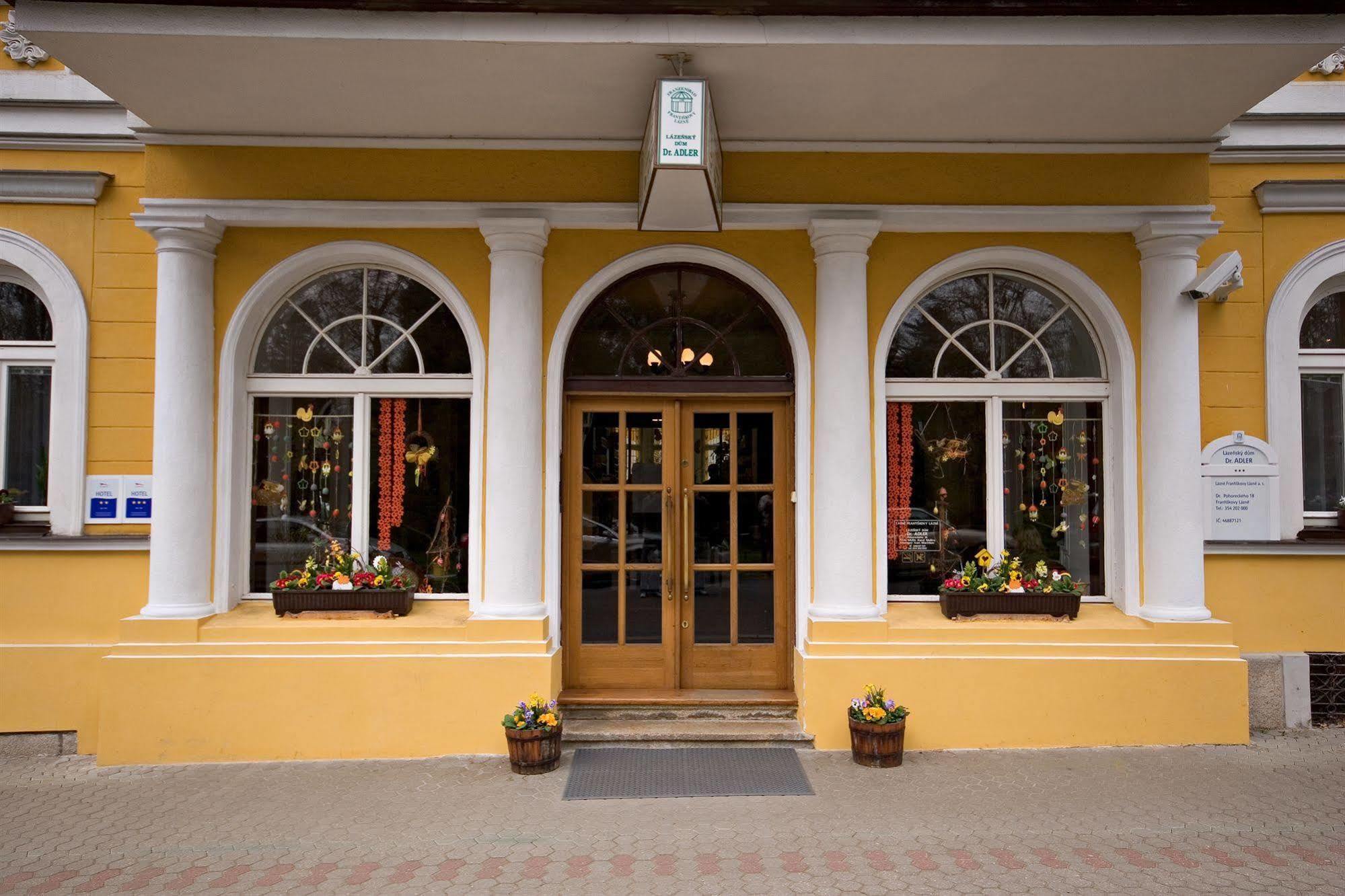 Dr. Adler Spa & Kurhotel Františkovy Lázně Exteriör bild